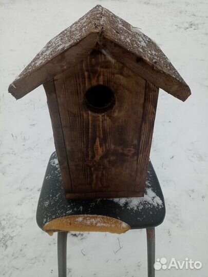 Кормушка для птиц из дерева