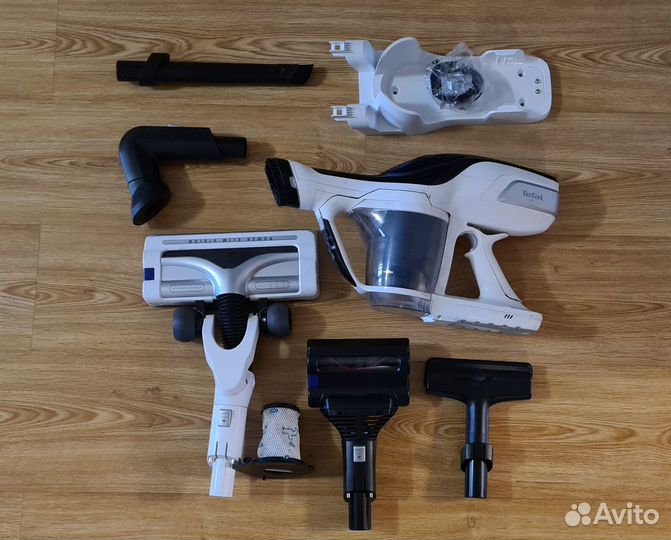 Вертикальный беспроводной пылесос Tefal