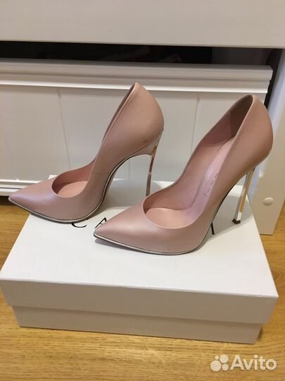 Туфли Casadei 37р