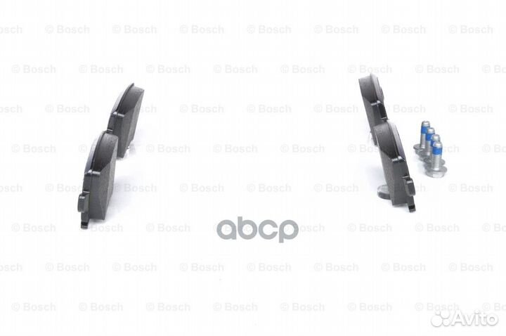 Колодки тормозные дисковые зад LCV 09864940