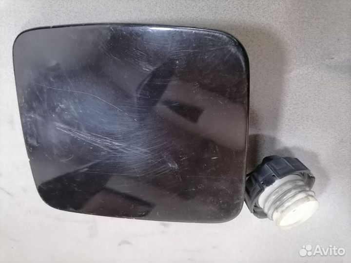 Лючок бензобака для Mitsubishi Outlander (CU)