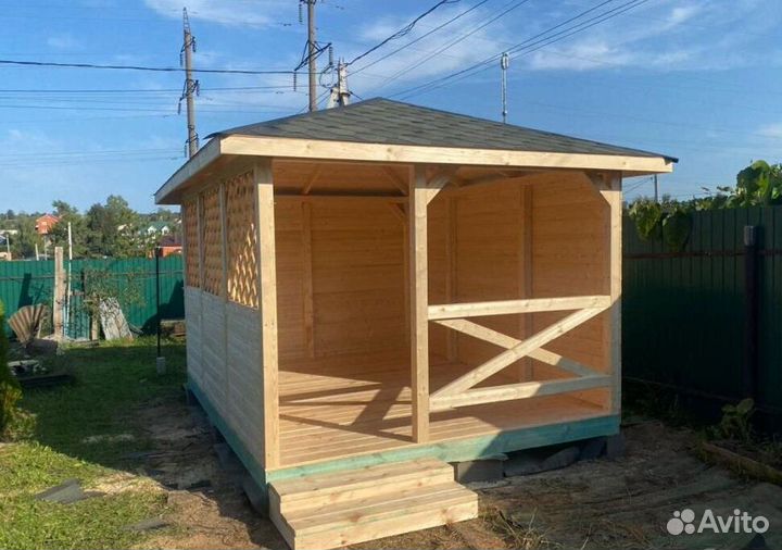 Беседка из дерева