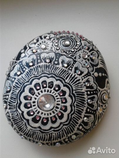 Камень роспись