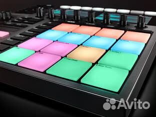 Сэмплер Native Instruments Maschine+ EU