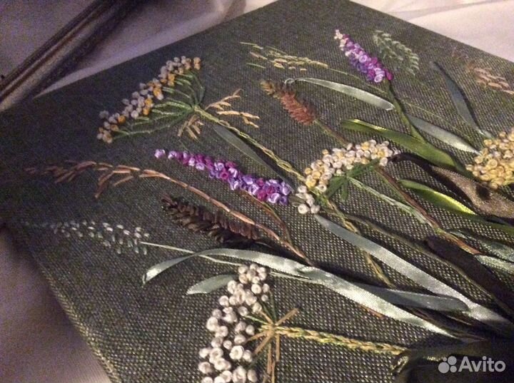 Картина 32*40 вышивка лентами, новая