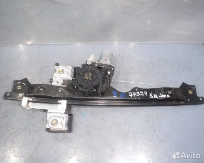 Grand Cherokee 3 WK Стеклоподъемник задний правый