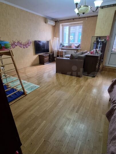 3-к. квартира, 90,2 м², 2/8 эт.