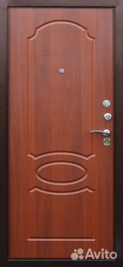 Входная металлическая дверь Броня 7 (орех)