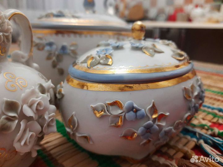 Набор посуды сервиз