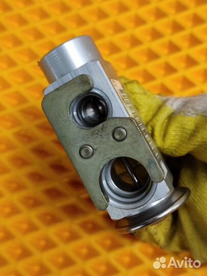 Клапан кондиционера Mercedes Cls W219 3.5 2005