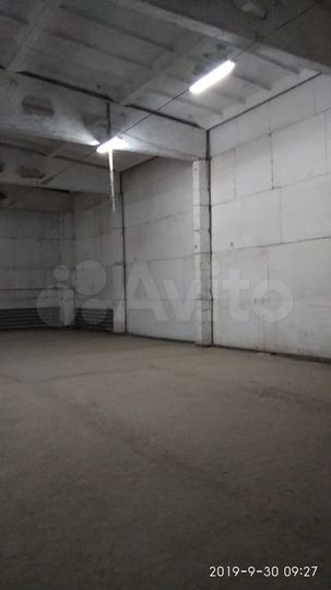Склад, 428 м²
