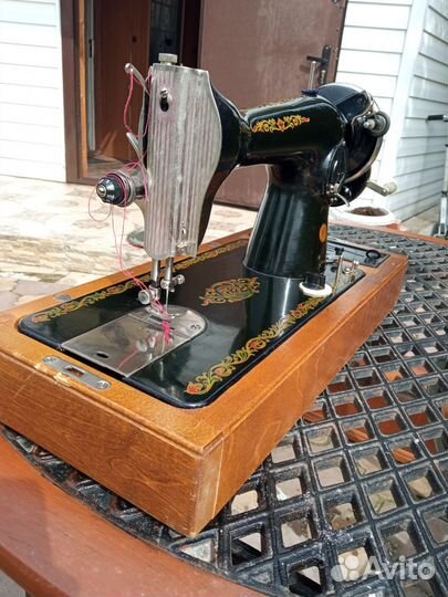 Швейная машина Подольск пмз