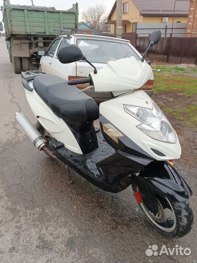 Продается скутер eurotex YH 150 TL