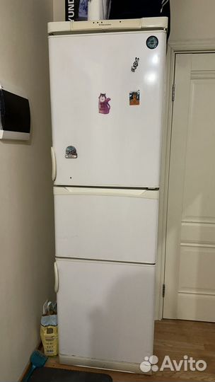 Холодильник б/у