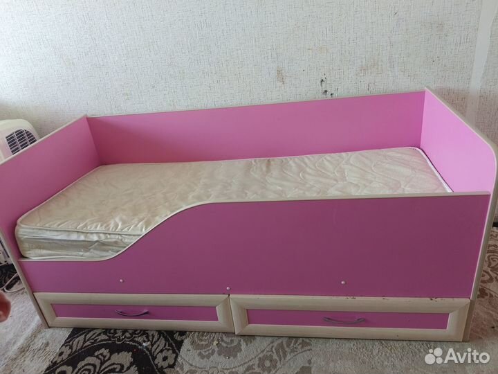 Кровать детская бу