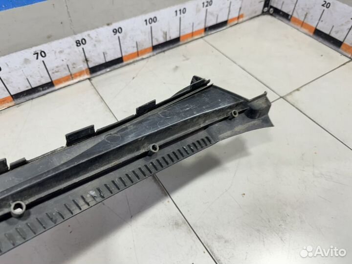 Водосток лобового стекла (жабо) Mercedes W140 S