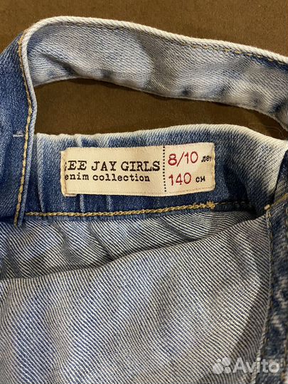 Джинсовый комбинезон для девочки