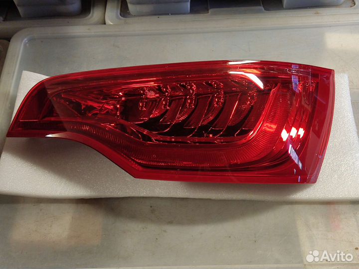 Фонарь задний новый диодный Audi Q7 4L