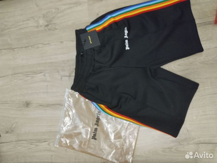 Шорты palm angels как у урагана хокаге