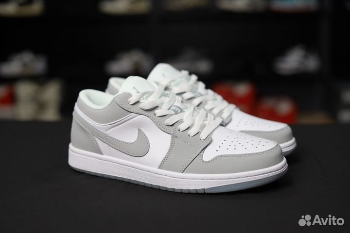 Кроссовки Nike Air Jordan 1 Low Wolf Grey