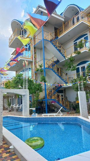 Комната 20 м², 1/4 эт.