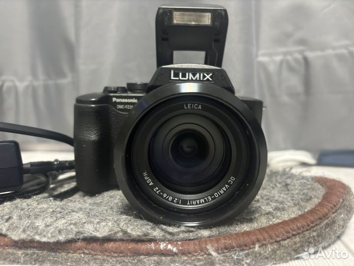 Фотоаппарат Lumix