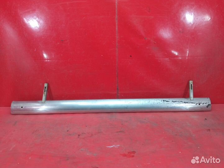 Подножка порога левая Jeep Grand Cherokee 4 WK2