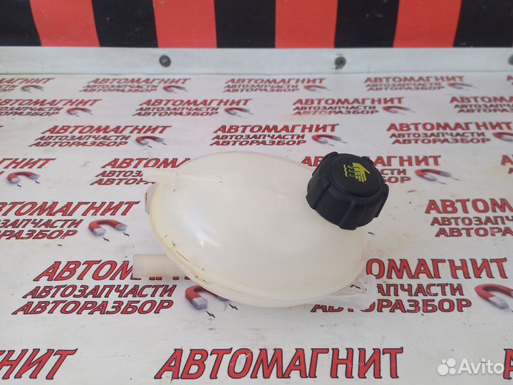 Бачок расширительный Рено Аркана