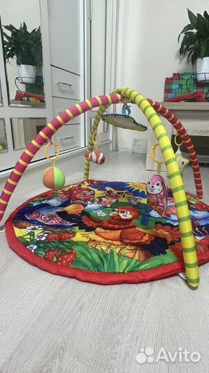 Развивающий коврик