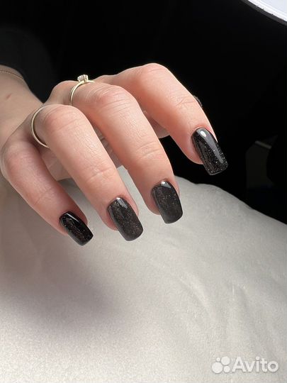 Услуги маникюра и педикюра на дому