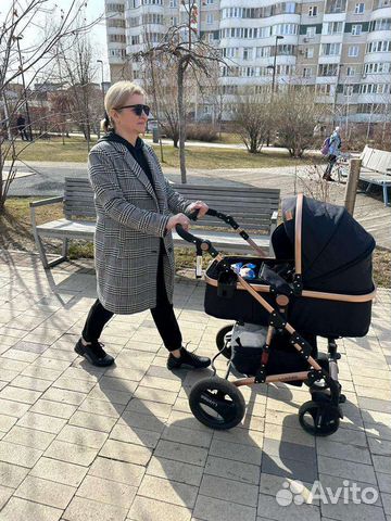 Прогулочная коляска