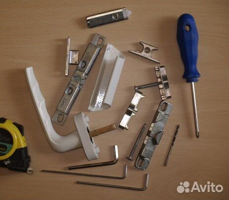 Срочный ремонт фурнитуры на окне с гарантией