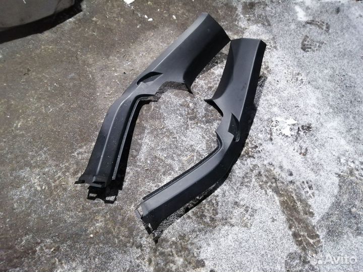 Обшивка стоек багажника BMW X5 e53