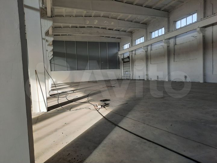 Свободного назначения, 1100 м²