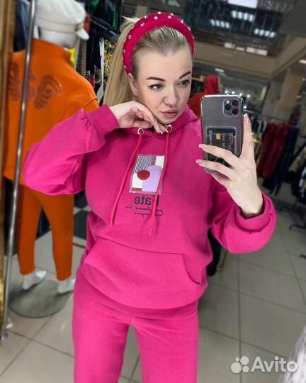 Костюм спортивный женский
