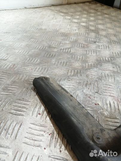 Брызговик передний левый Volkswagen Polo 614 cfna