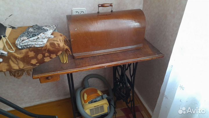 Швейная машинка