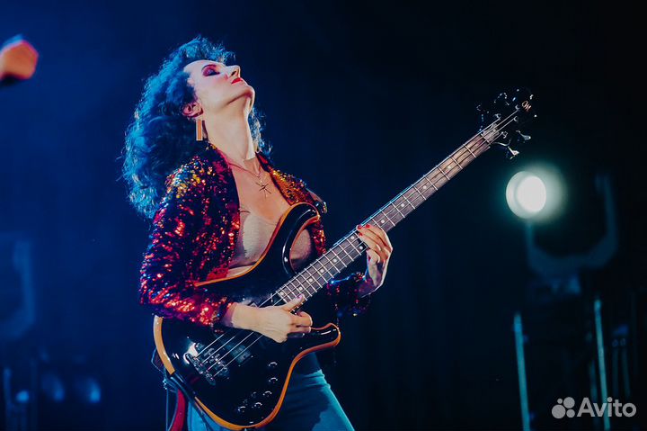 Уроки игры на бас-гитаре, теория музыки (1,5 часа)