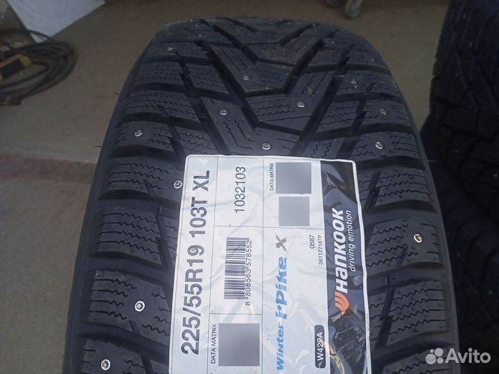 Hankook Winter i'Pike X W429A 225/55 R19 103T