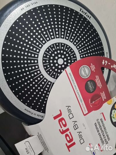 Новая Сковорода Tefal Day by Day 28 см