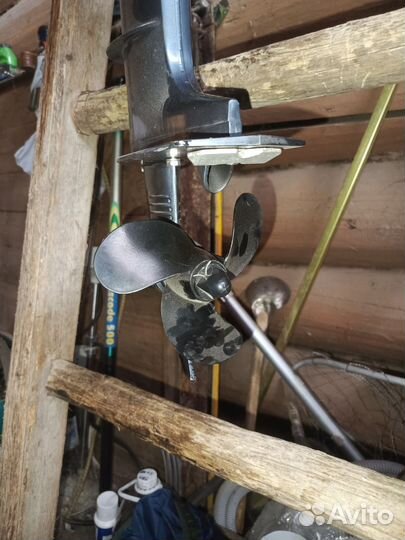 Лодочный мотор