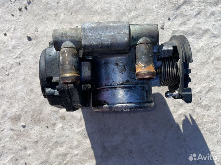 Дроссельная заслонка Audi Volkswagen