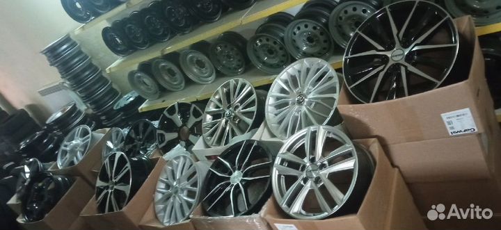 Колеса на Toyota Camry r17 (Камри)