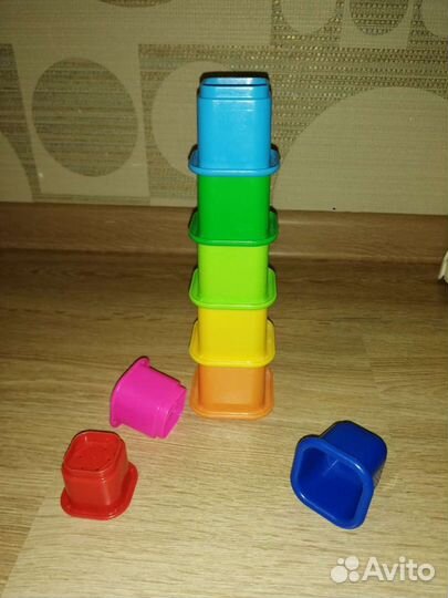 Развивающие игрушки пакетом