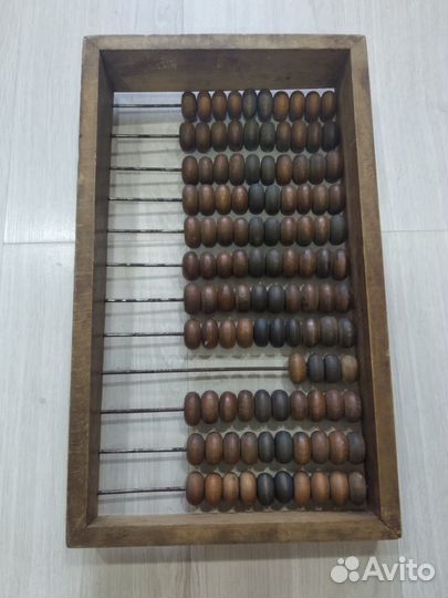 Винтажные деревянные счёты