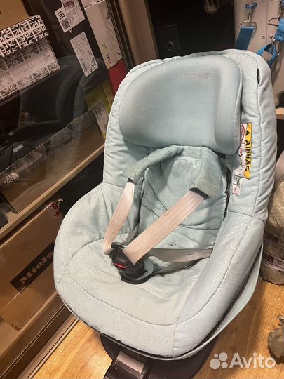 Автокресло maxi cosi pebble+ База FamilyFix 3