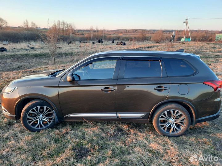 Mitsubishi Outlander 2.4 CVT, 2017, 150 000 км