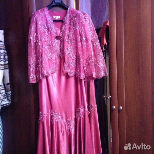 Платье