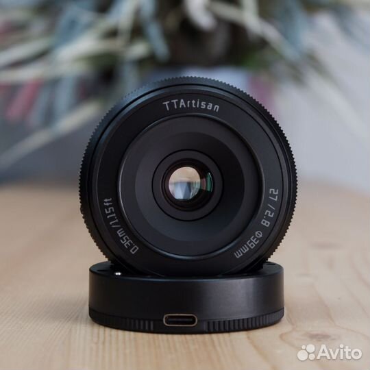 Объектив TTArtisan AF 27mm F2.8