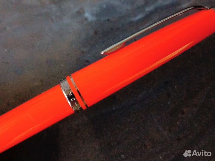 Ручка Montblanc Pix